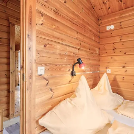 Holiday home In With Sauna, 3 Bedrooms And Wifi