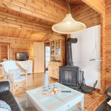 In With Sauna, 3 Bedrooms And Wifi Holiday home *